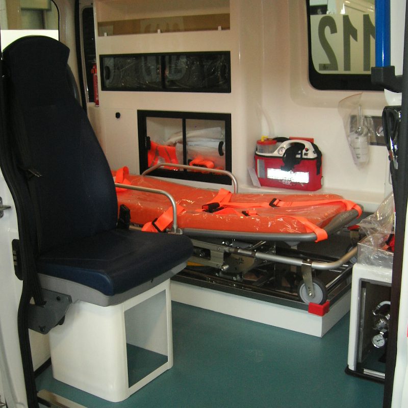 Ambulance 1 (7)