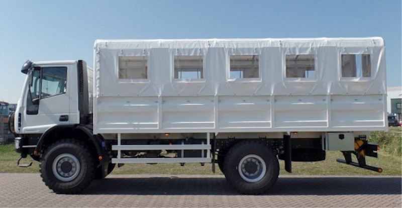 Personnel carrier (6)